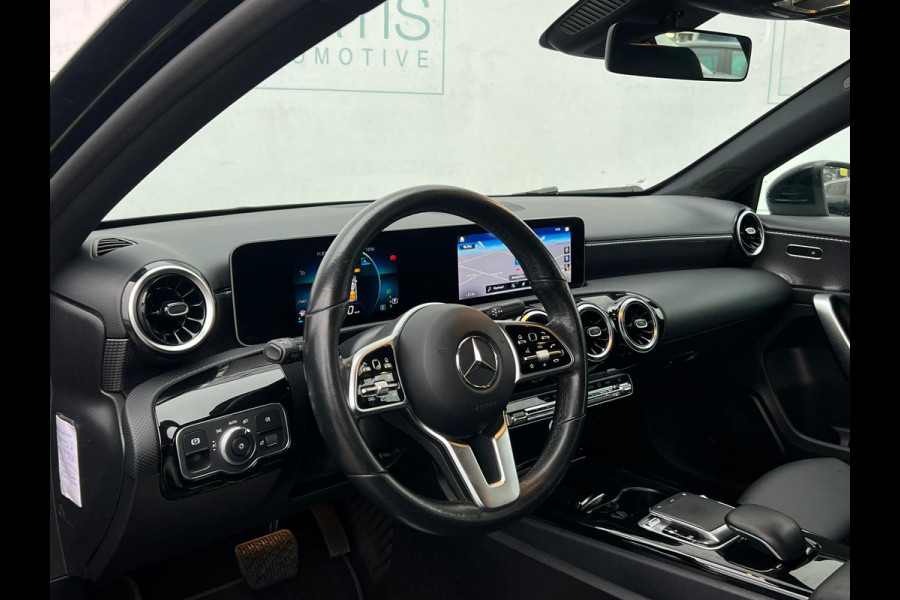 Mercedes-Benz A-Klasse 200 CAMERA | STOELVERW | WIDE SCREEN | NAVI |