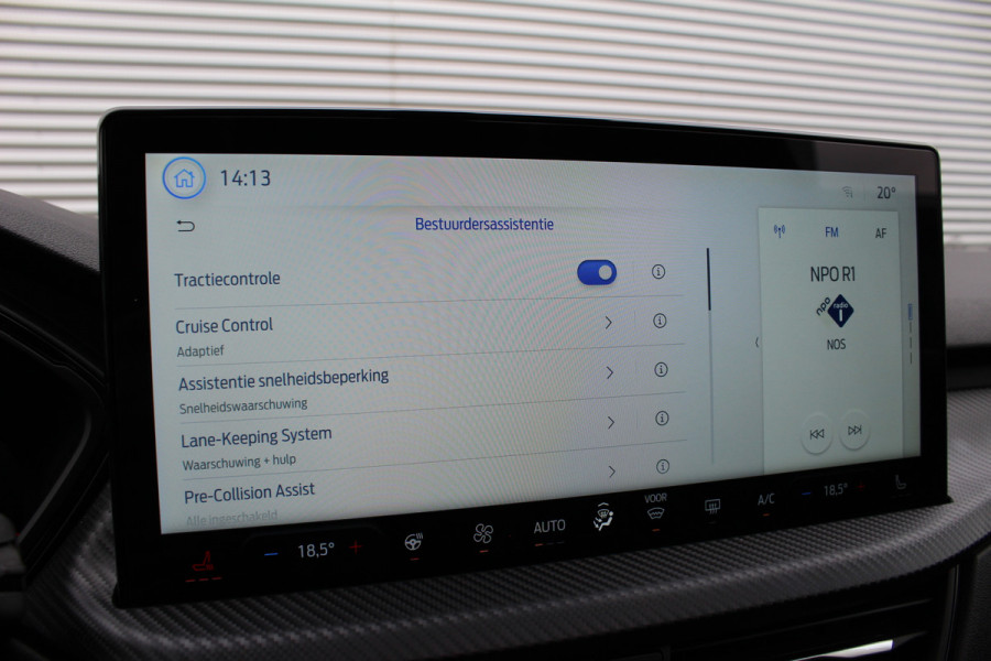 Ford Kuga 2.5 PHEV ST-Line X | Trekhaak | Panoramadak | AGR | Led | Head-up | B&O