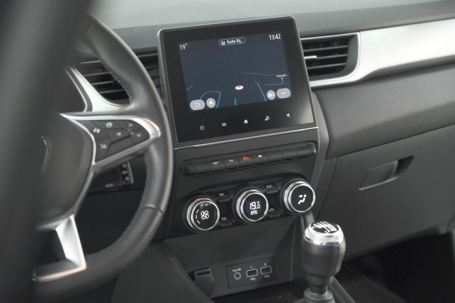 Renault Captur TCe 90 Intens | Trekhaak | Camera | Navigatie | Parkeersensoren | Apple Carplay