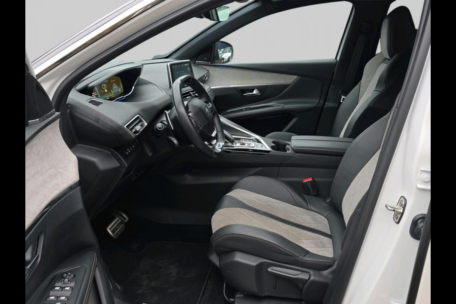 Peugeot 3008 1.6 HYbrid4 300 GT | Automaat | plug-in | Focal Audio | trekhaak | Navigatie |