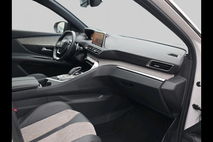 Peugeot 3008 1.6 HYbrid4 300 GT | Automaat | plug-in | Focal Audio | trekhaak | Navigatie |