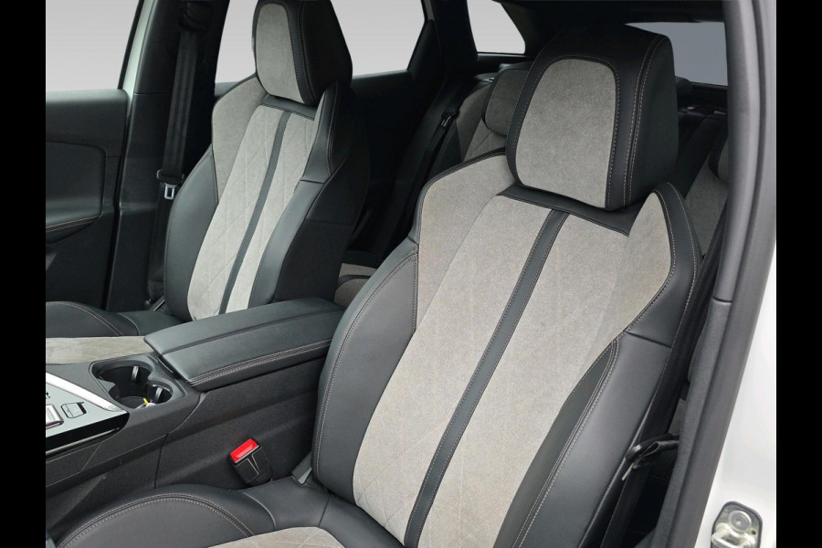 Peugeot 3008 1.6 HYbrid4 300 GT | Automaat | plug-in | Focal Audio | trekhaak | Navigatie |