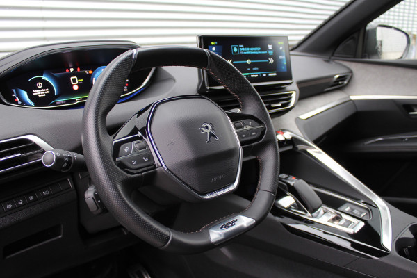 Peugeot 3008 1.6 HYbrid 225 GT | Nachtzicht | Panoramadak | Trekhaak | Navigatie | Camera | BLIS