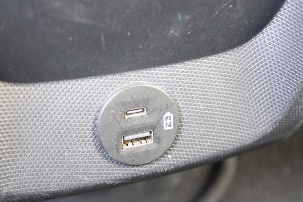 Ford Mustang Mach-E RWD 75 kWh | Adaptieve cruise | B&O | Leder | Trekhaak |