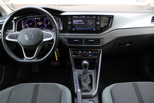 Volkswagen Polo 1.0 TSI Style | Adaptieve Cruise | Automaat | Panoramadak | Trekhaak