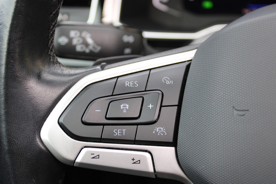 Volkswagen Polo 1.0 TSI Style | Adaptieve Cruise | Automaat | Panoramadak | Trekhaak