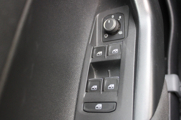 Volkswagen Polo 1.0 TSI Style | Adaptieve Cruise | Automaat | Panoramadak | Trekhaak