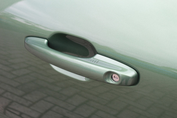 Ford Kuga 2.5 PHEV ST-Line X | Trekhaak | Panoramadak | AGR | Led | Head-up | B&O