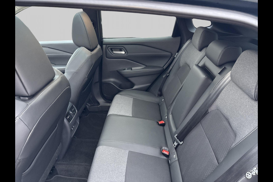 Nissan QASHQAI 1.3 MHEV Xtronic N-Connecta Cold Pack Glass Roof