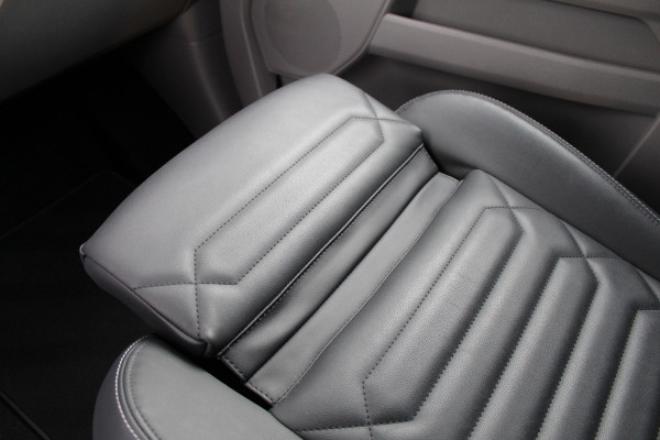 Ford Tourneo Custom 340 2.5 PHEV L1H1 Titanium X | Treeplanken | B&O | BLIS | AGR stoel | 8P | Leder