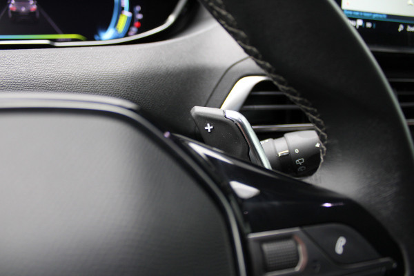 Peugeot 3008 1.6 HYbrid 225 Allure | Navigatie | Camera | Led