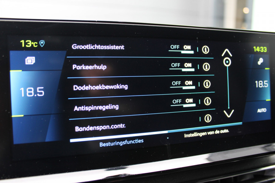 Peugeot 3008 1.6 HYbrid 225 Allure | Navigatie | Camera | Led