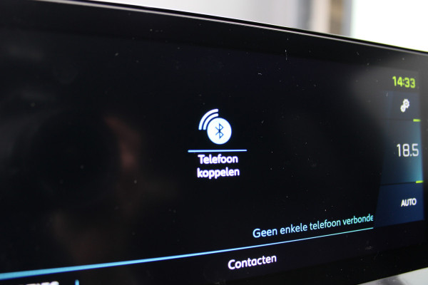 Peugeot 3008 1.6 HYbrid 225 Allure | Navigatie | Camera | Led