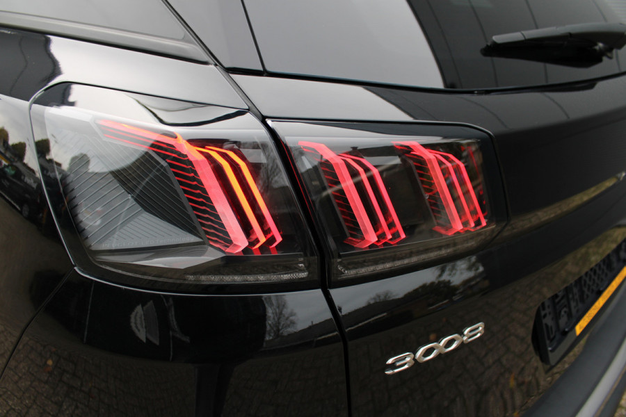 Peugeot 3008 1.6 HYbrid 225 Allure | Navigatie | Camera | Led
