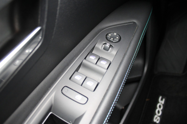 Peugeot 3008 1.6 HYbrid 225 Allure | Navigatie | Camera | Led