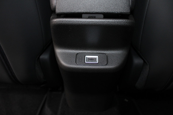 Alfa Romeo junior 1.2 Turbo Hybrid Ibrida Speciale | Direct beschikbaar | Navigatie | Adaptieve Cruise | Led | Camera | Stoelverwarming