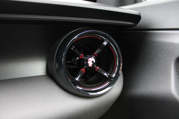 Alfa Romeo junior 1.2 Turbo Hybrid Ibrida Speciale | Direct beschikbaar | Navigatie | Adaptieve Cruise | Led | Camera | Stoelverwarming