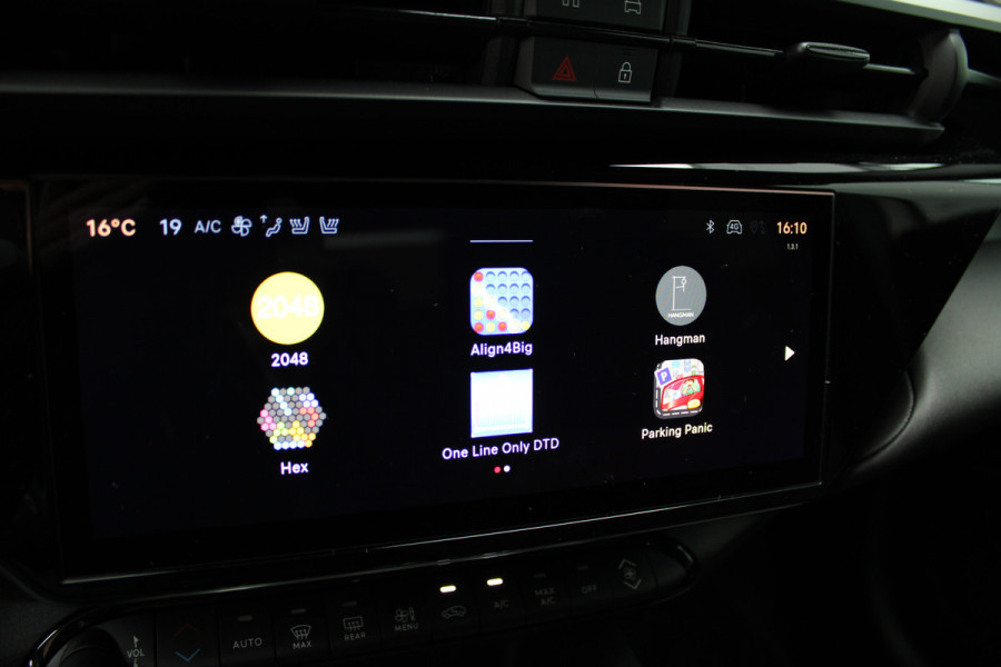 Alfa Romeo junior 1.2 Turbo Hybrid Ibrida Speciale | Direct beschikbaar | Navigatie | Adaptieve Cruise | Led | Camera | Stoelverwarming