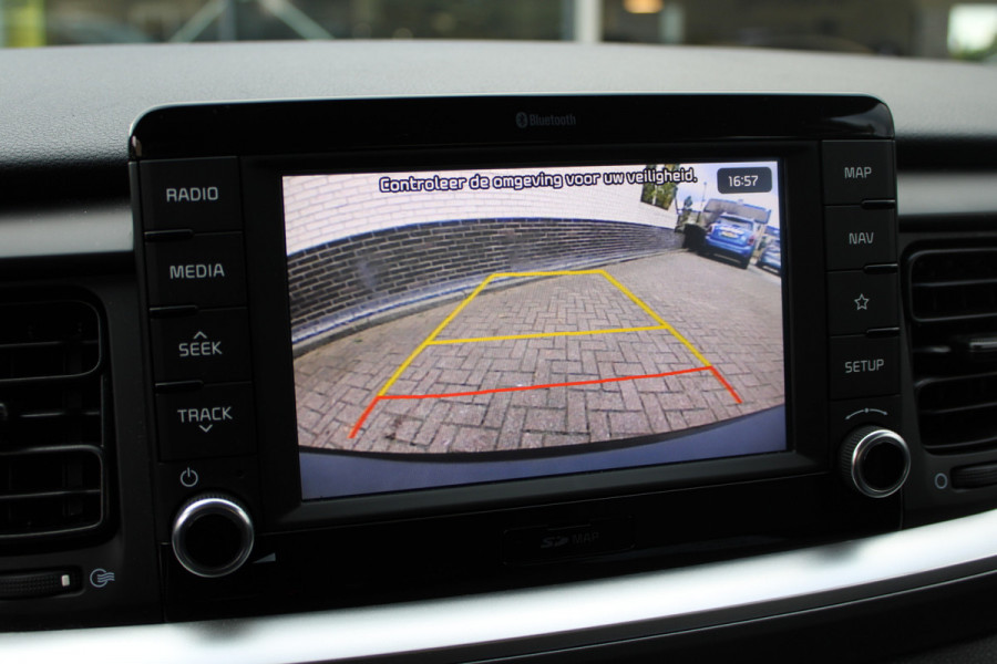 Kia Stonic 1.0 T-GDi DynamicLine | Navigatie | Camera | Carplay