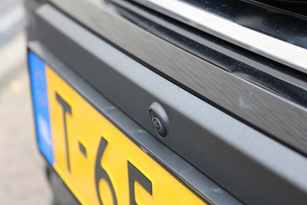 Volkswagen Tiguan Allspace 1.5 TSI R-Line 7p. | Panoramadak | Trekhaak | Navigatie | Adaptieve cruise