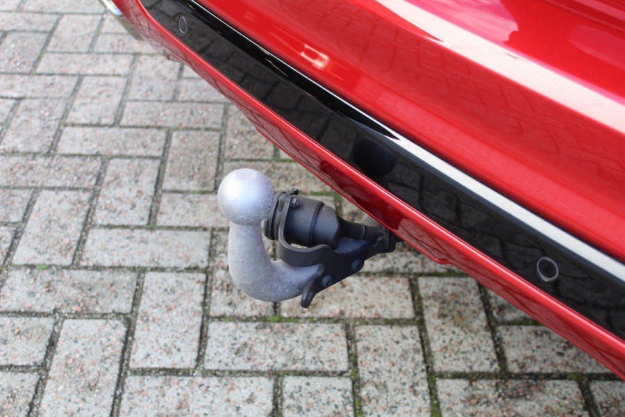 Ford Kuga 2.5 PHEV ST-Line X | Trekhaak | Head-up | B&O | BLIS | Matrix | Adaptieve cruise