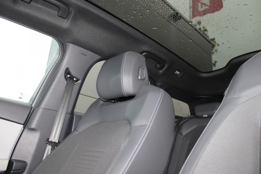 Ford Explorer Premium Extended Range RWD 77 kWh | Warmtepomp | Panoramadak | AGR | Head-Up | Full | Verlengde Garantie