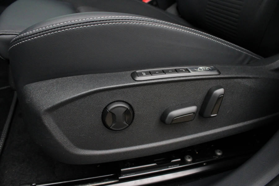 Ford Explorer Premium Extended Range RWD 77 kWh | Warmtepomp | Panoramadak | AGR | Head-Up | Full | Verlengde Garantie