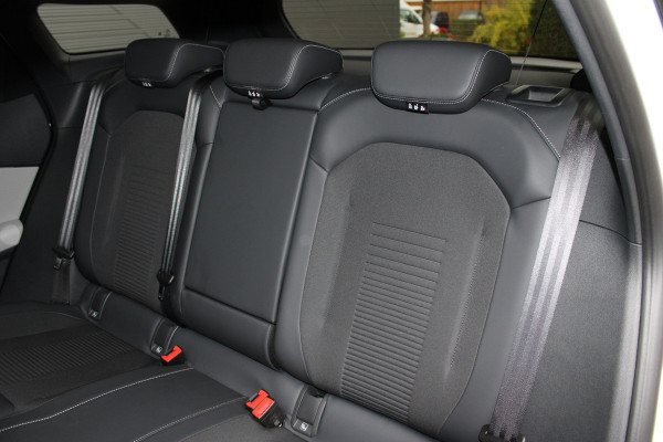 Ford Explorer Premium Extended Range RWD 77 kWh | Warmtepomp | Panoramadak | AGR | Head-Up | Full | Verlengde Garantie