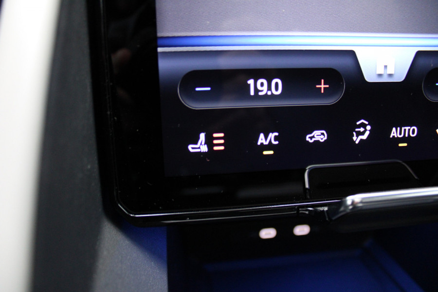 Ford Explorer Premium Extended Range RWD 77 kWh | Warmtepomp | Panoramadak | AGR | Head-Up | Full | Verlengde Garantie