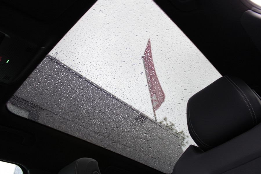 Ford Explorer Premium Extended Range RWD 77 kWh | Warmtepomp | Panoramadak | AGR | Head-Up | Full | Verlengde Garantie