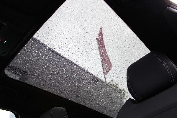 Ford Explorer Premium Extended Range RWD 77 kWh | Warmtepomp | Panoramadak | AGR | Head-Up | Full | Verlengde Garantie