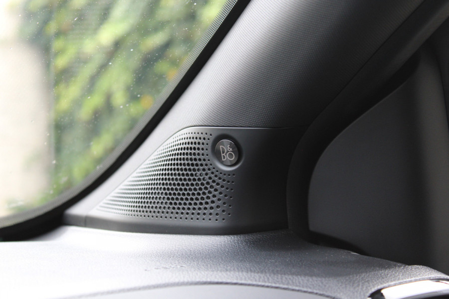 Ford Ranger 2.3 Double Cab PHEV Stormtrak | B&O | Navigatie | Elektrische rollertop | Full