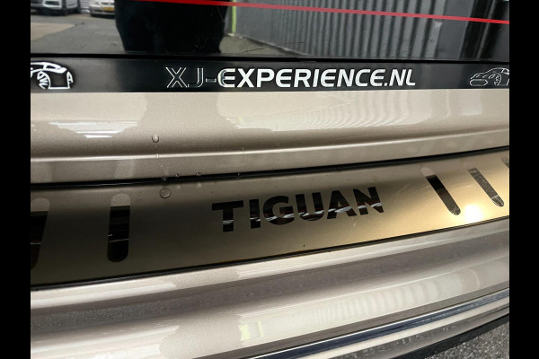 Volkswagen Tiguan 1.4 TSI ACT Highline Business 3X R-LINE PANO LEER NAVI