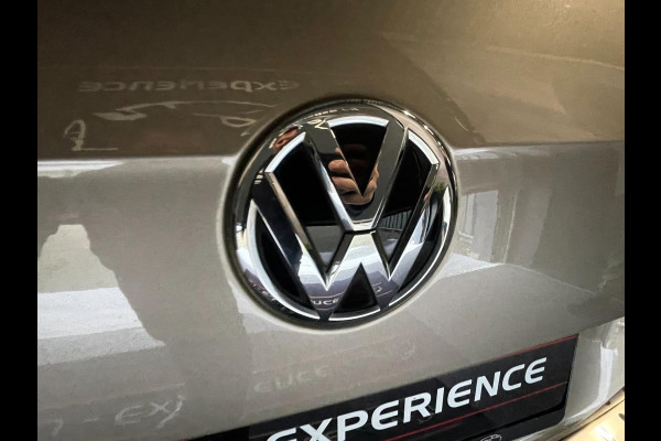 Volkswagen Tiguan 1.4 TSI ACT Highline Business 3X R-LINE PANO LEER NAVI