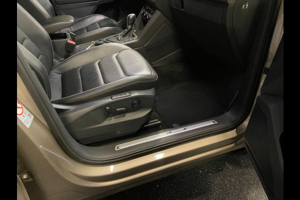 Volkswagen Tiguan 1.4 TSI ACT Highline Business 3X R-LINE PANO LEER NAVI