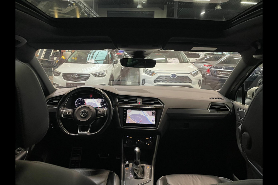 Volkswagen Tiguan 1.4 TSI ACT Highline Business 3X R-LINE PANO LEER NAVI