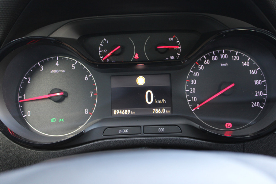 Opel Crossland X 1.2 Turbo Online Edition | Cruise control | Navigatie | Trekhaak | Dealer onderhouden |