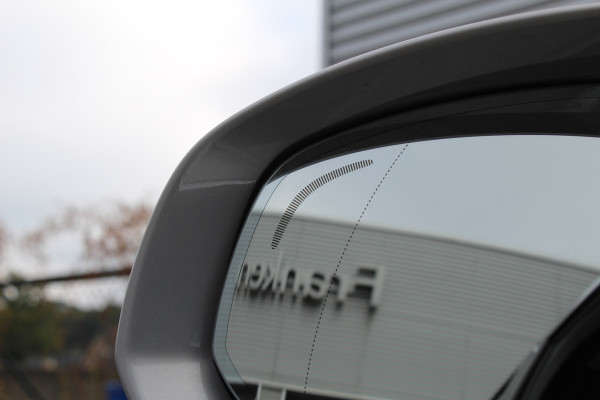 Volvo XC90 2.0 T8 Recharge AWD Plus Bright | Panoramadak | Trekhaak | 360 Camera | H/K