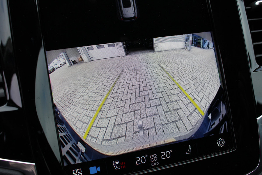 Volvo XC90 2.0 T8 Recharge AWD Plus Bright | Panoramadak | Trekhaak | 360 Camera | H/K