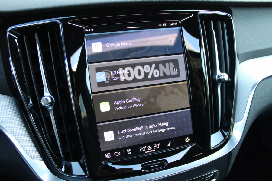 Volvo V60 2.0 T6 Plug-in hybrid AWD Plus Dark | Panoramadak | Trekhaak | BLIS | H/K | 360 Camera