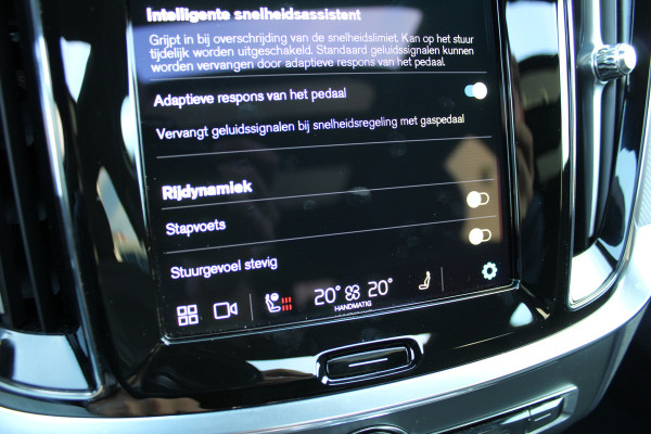 Volvo V60 2.0 T6 Plug-in hybrid AWD Plus Dark | Panoramadak | Trekhaak | BLIS | H/K | 360 Camera