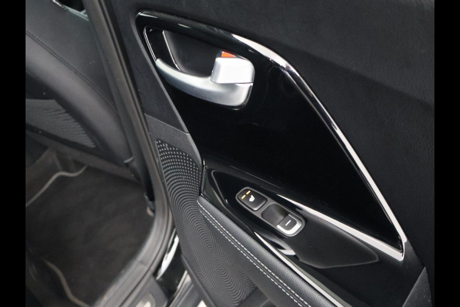 Kia Niro 1.6 GDi HYBRID AUT. EXECUTIVELINE + LEDER | JBL TREKHAAK | STOELVENTILATIE | STUUR/STOELVERWARMING