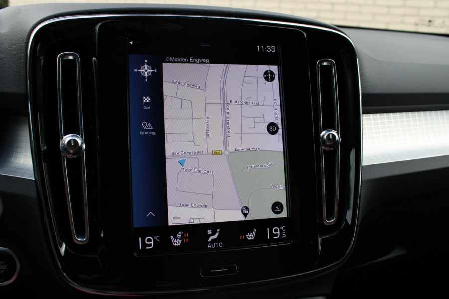 Volvo XC40 1.5 T3 Momentum | Trekhaak | Cruise control | Navigatie | Stoel/Stuurverwarming