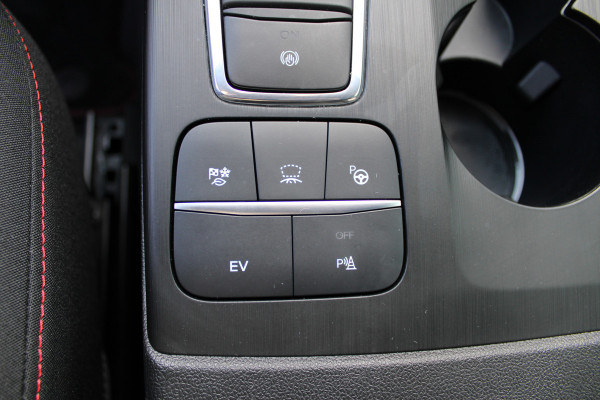 Ford Kuga 2.5 PHEV ST-Line | Trekhaak | Head-Up | BLIS | Adaptieve cruise