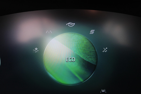 Ford Kuga 2.5 PHEV ST-Line | Trekhaak | Head-Up | BLIS | Adaptieve cruise