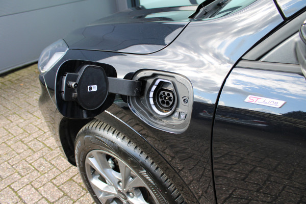 Ford Kuga 2.5 PHEV ST-Line | Trekhaak | Head-Up | BLIS | Adaptieve cruise