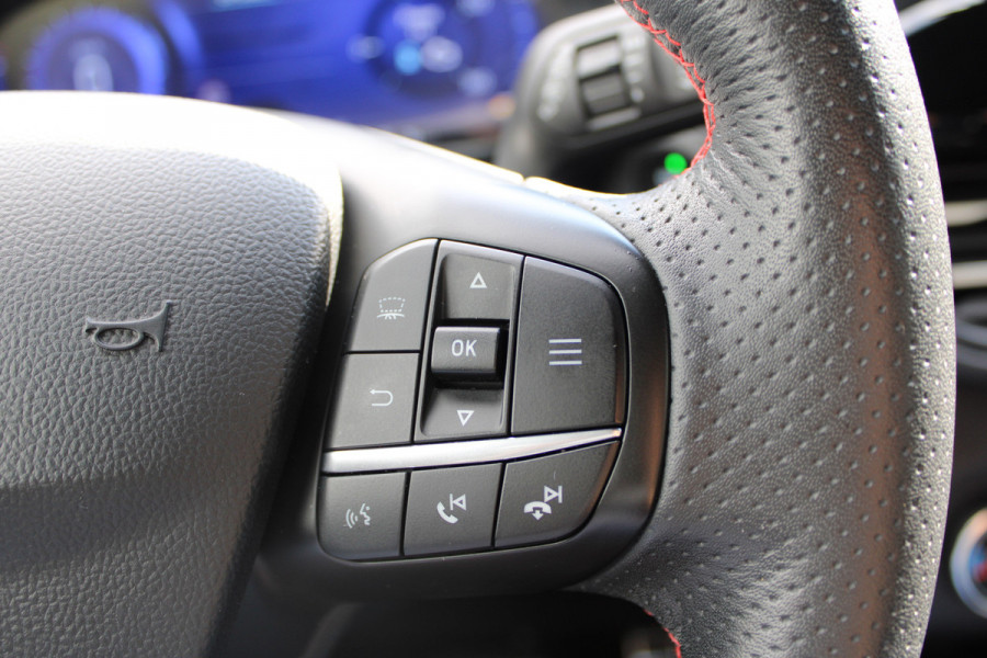 Ford Kuga 2.5 PHEV ST-Line X | Panoramadak | Trekhaak | BLIS | B&O | Head-up | Winterpack