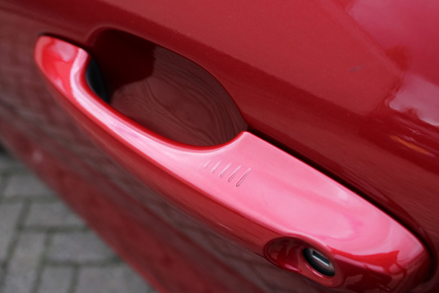 Ford Kuga 2.5 PHEV ST-Line X | Panoramadak | Trekhaak | BLIS | B&O | Head-up | Winterpack