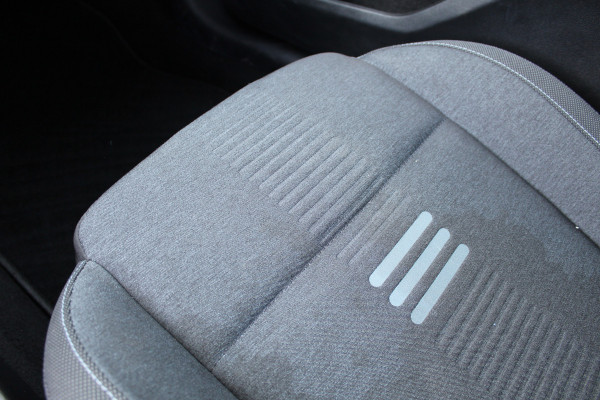 Ford FOCUS Wagon 1.0 EcoBoost Hybrid 125PK Active | Adaptieve Cruis | BLIS | Led | Navigatie | Winterpack