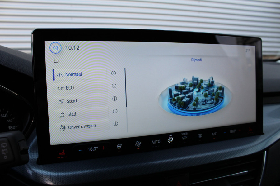 Ford FOCUS Wagon 1.0 EcoBoost Hybrid 125PK Active | Adaptieve Cruis | BLIS | Led | Navigatie | Winterpack